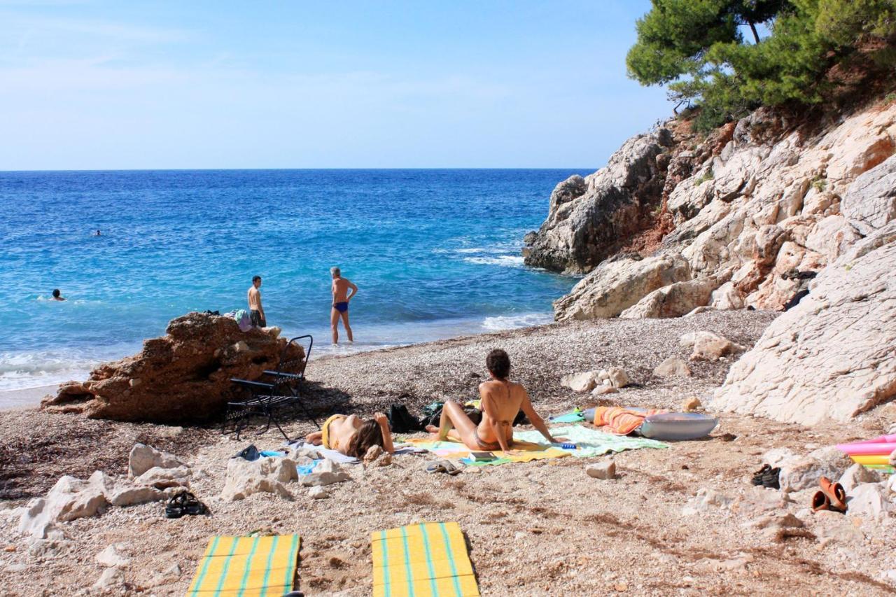 Apartments With A Parking Space Ivan Dolac, Hvar - 8797 ภายนอก รูปภาพ