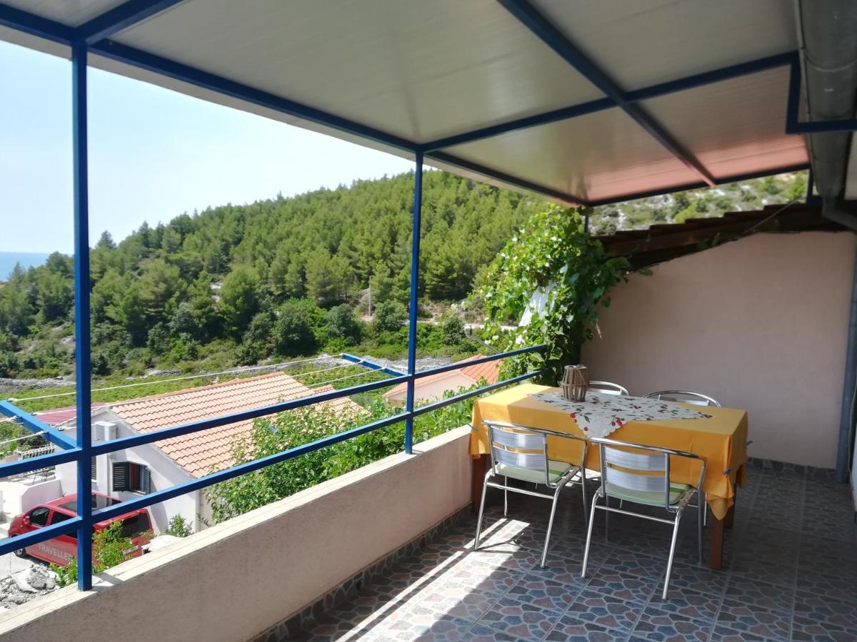 Apartments With A Parking Space Ivan Dolac, Hvar - 8797 ภายนอก รูปภาพ