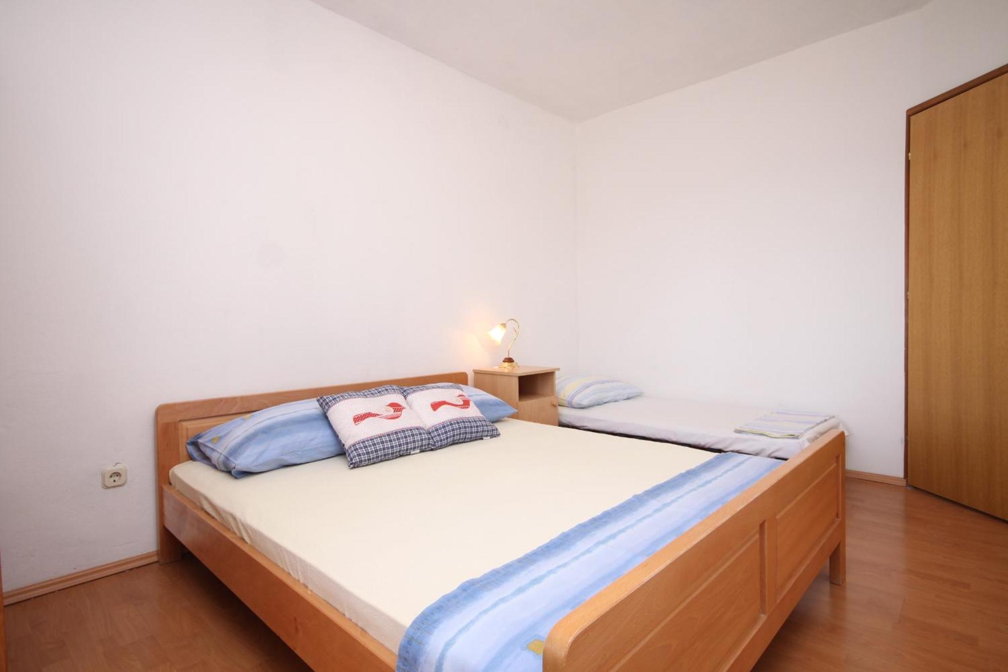 Apartments With A Parking Space Ivan Dolac, Hvar - 8797 ห้อง รูปภาพ